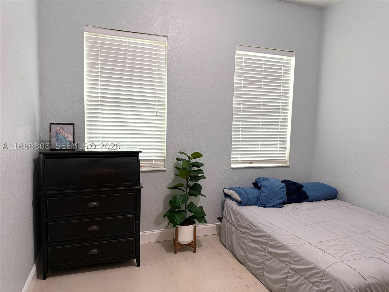 CENTURY PRESTIGE - Residential