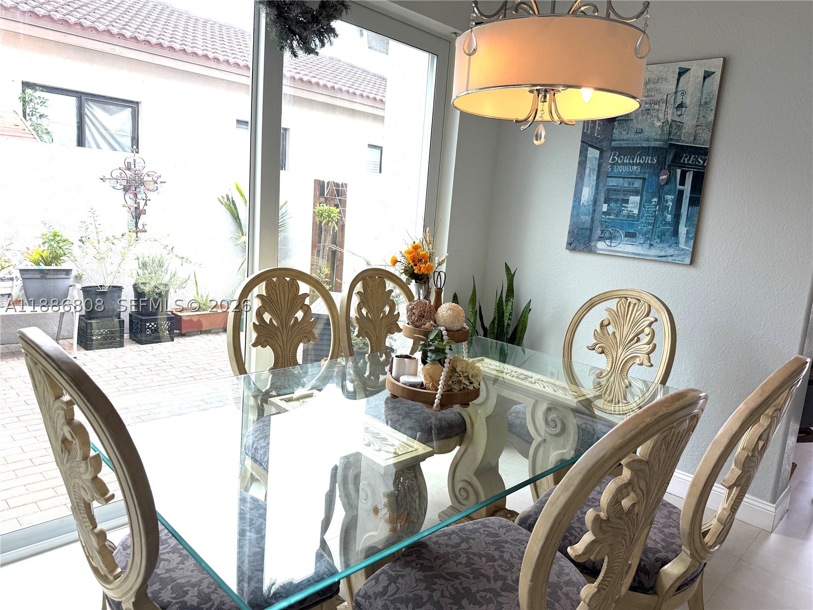 CENTURY PRESTIGE - Residential