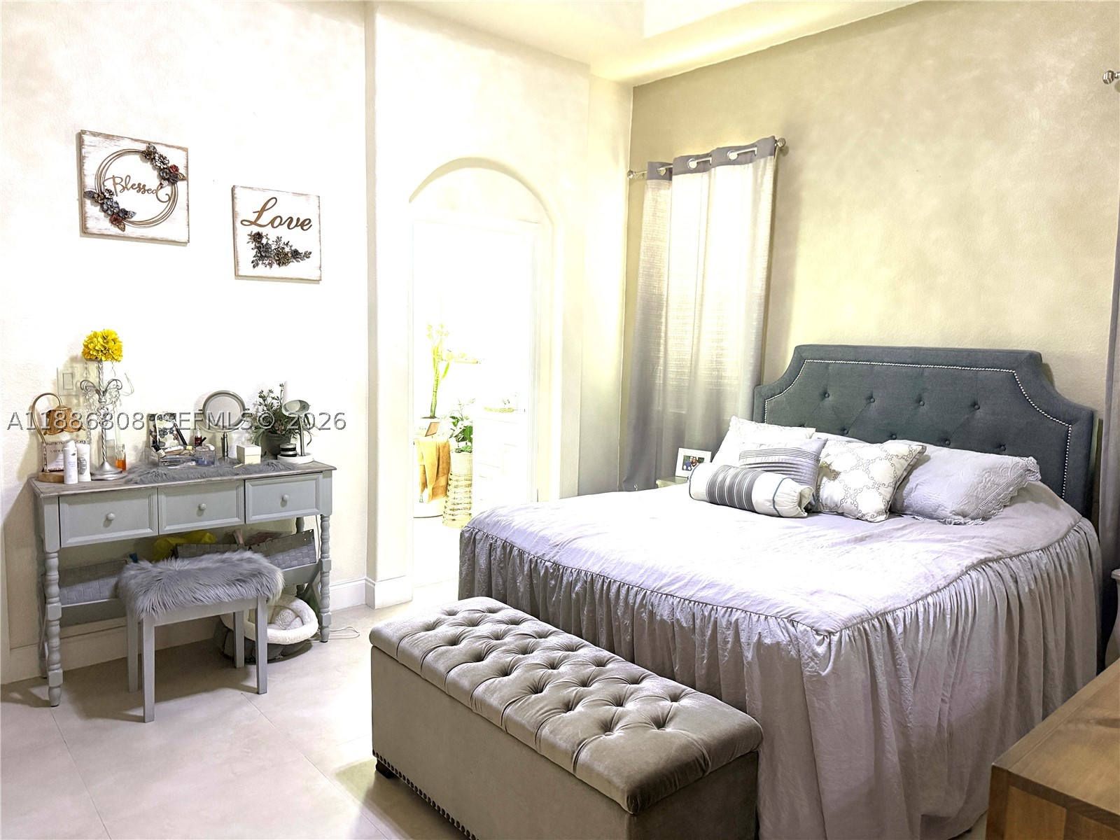 CENTURY PRESTIGE - Residential