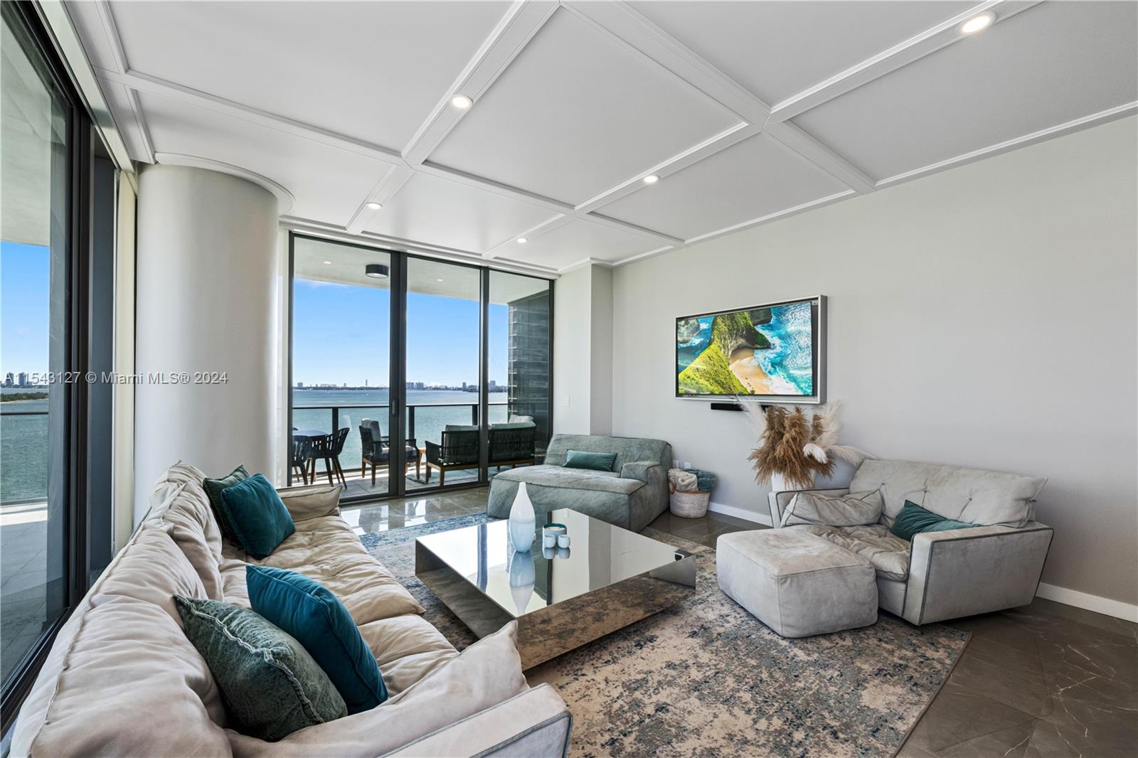 GRAN PARAISO CONDO - Residential Lease