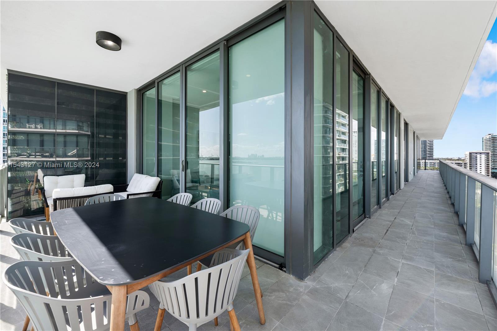 GRAN PARAISO CONDO - Residential Lease