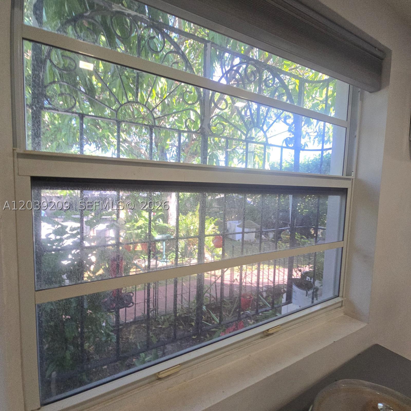 WESTWOOD LAKE 9TH ADDN - Residential Lease