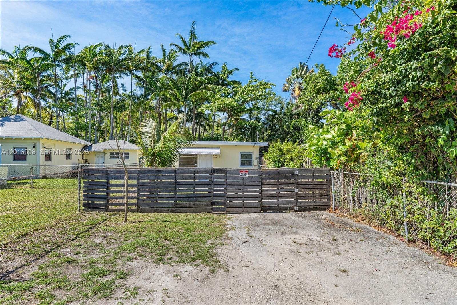 BISCAYNE HEIGHTS - Residential Income