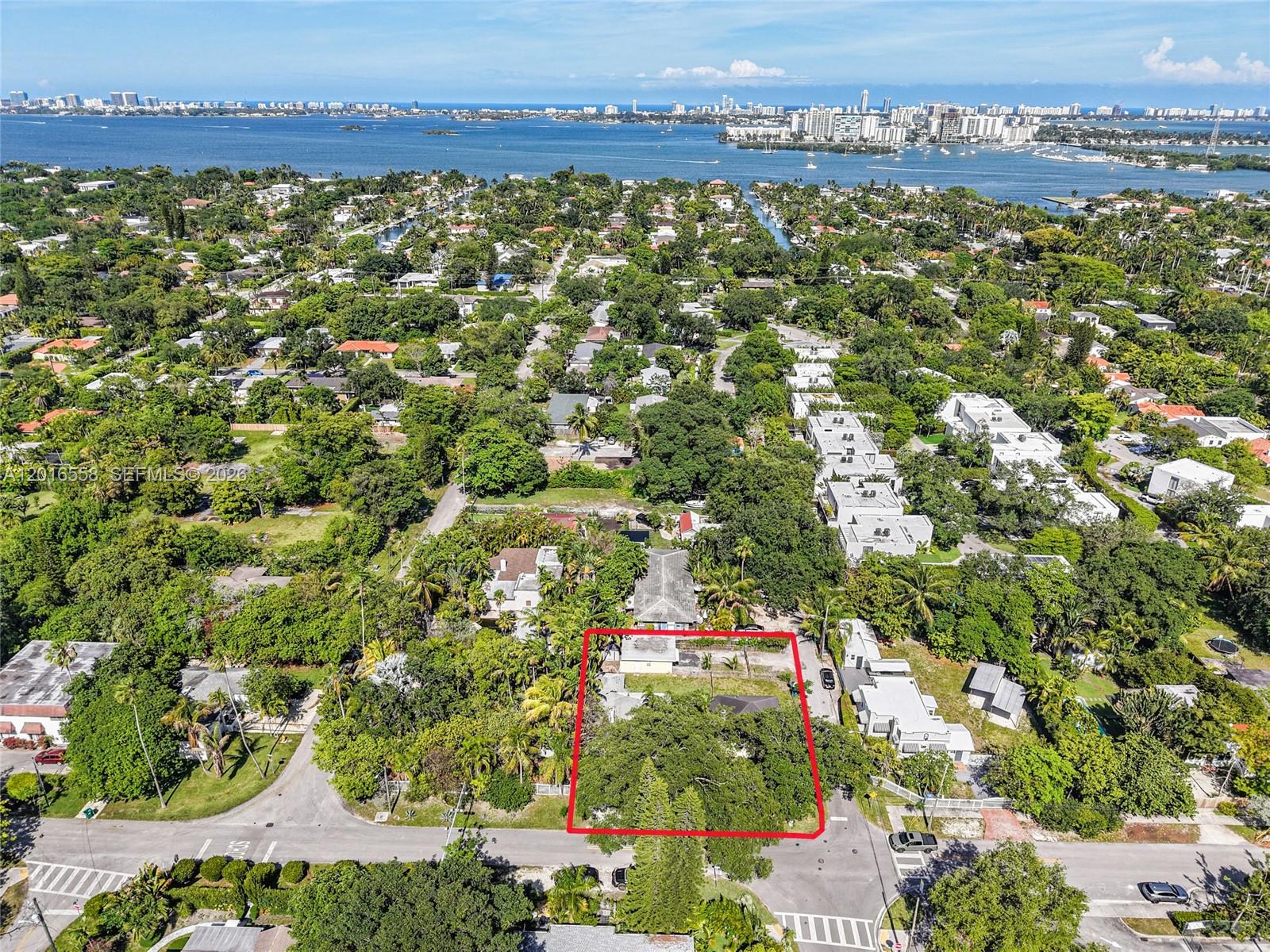 BISCAYNE HEIGHTS - Residential Income