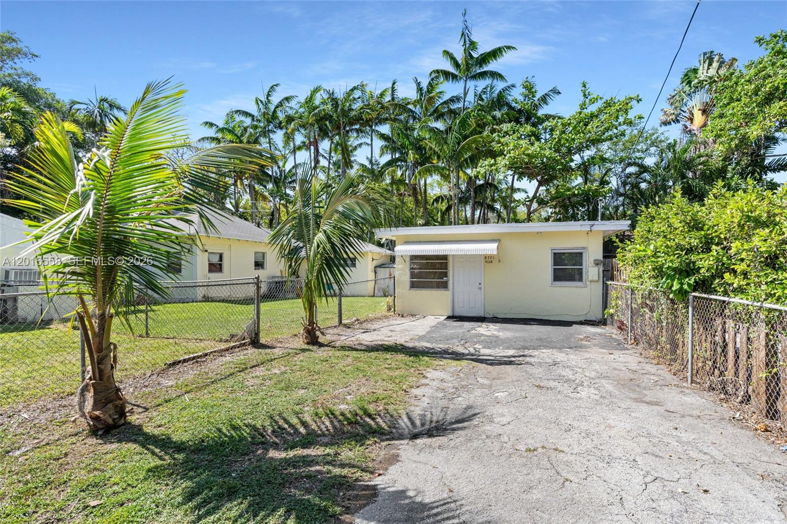 BISCAYNE HEIGHTS - Residential Income