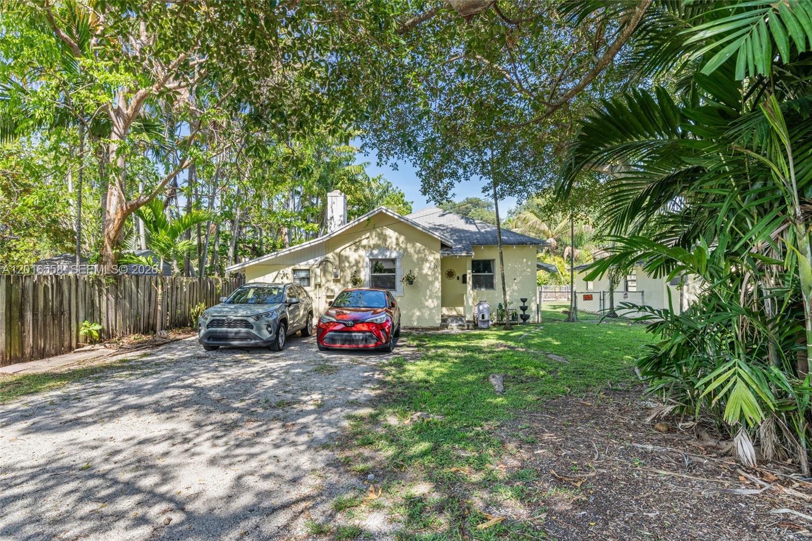 BISCAYNE HEIGHTS - Residential Income
