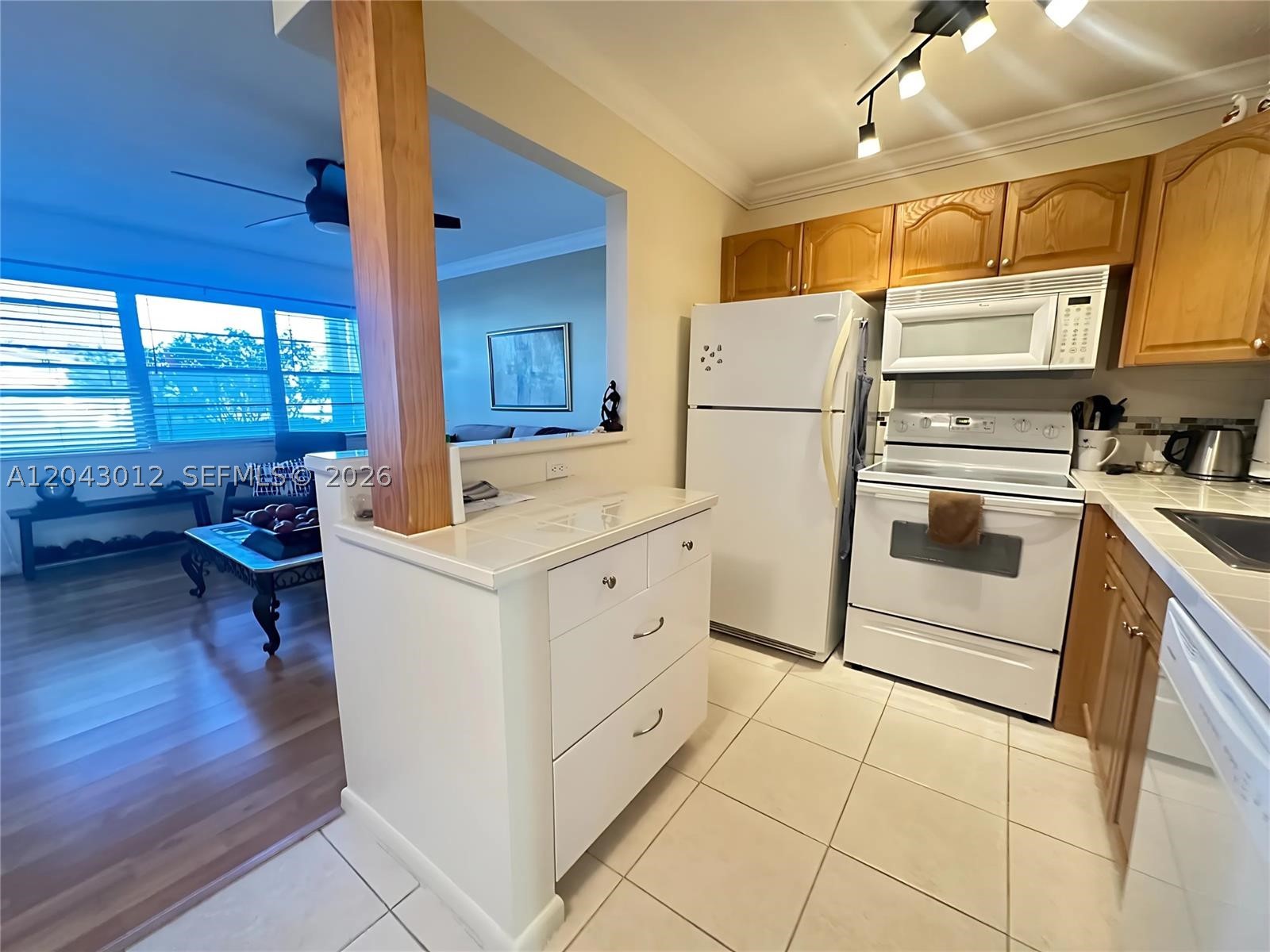 HARWOOD C CONDO - Residential