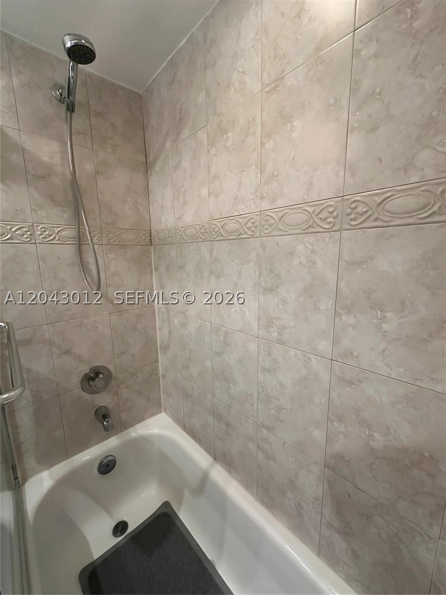 HARWOOD C CONDO - Residential