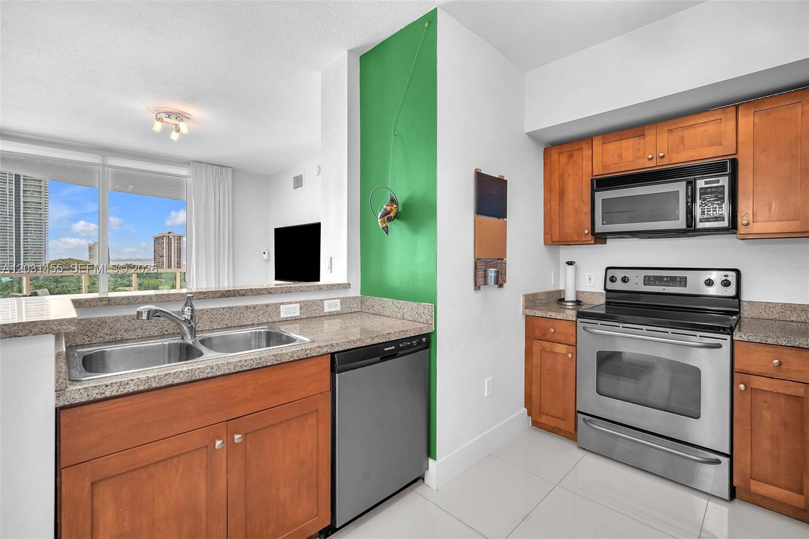 BRICKELL VIEW WEST CONDO - Residential