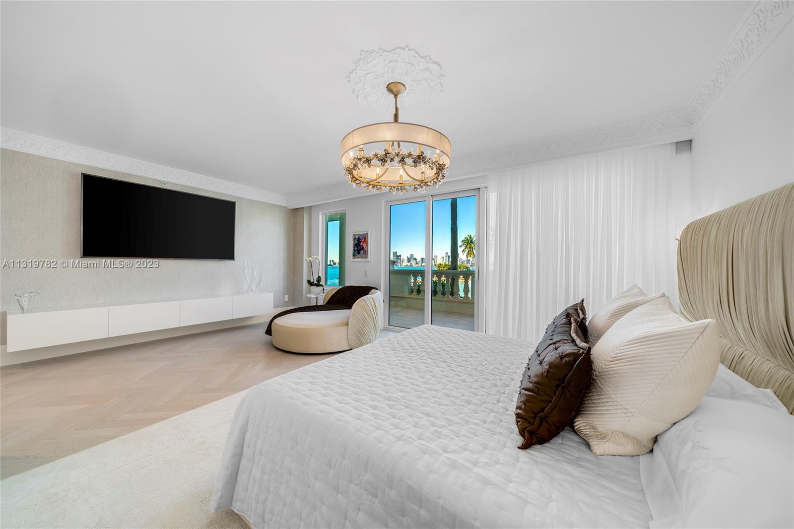 Fisher Island - Residential
