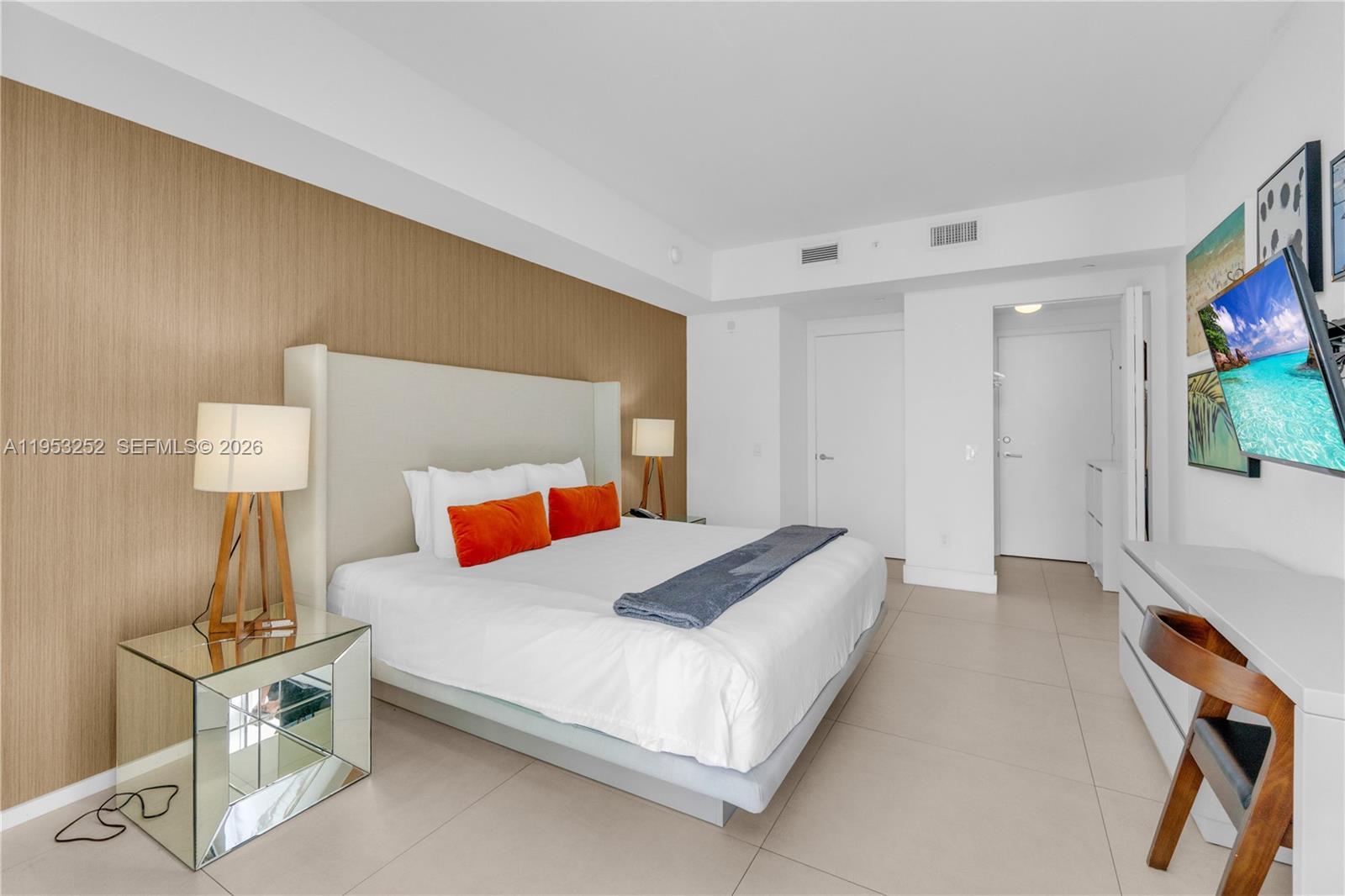 4111 SOUTH OCEAN DRIVE CO - Residential
