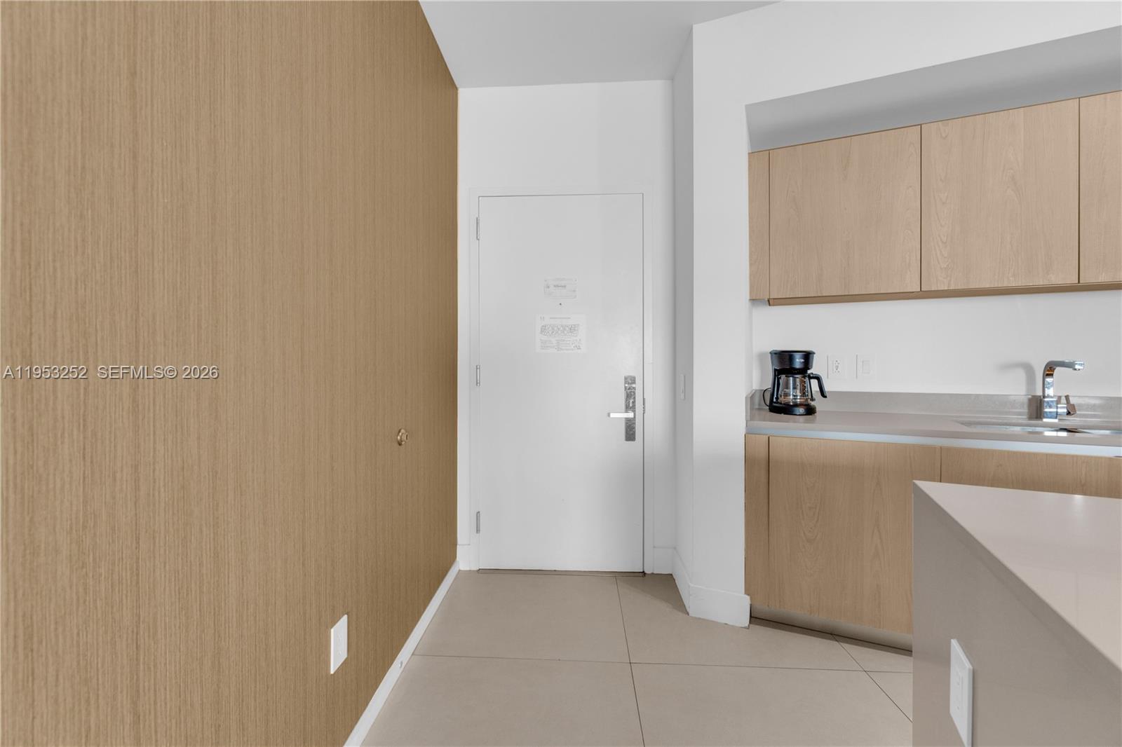 4111 SOUTH OCEAN DRIVE CO - Residential