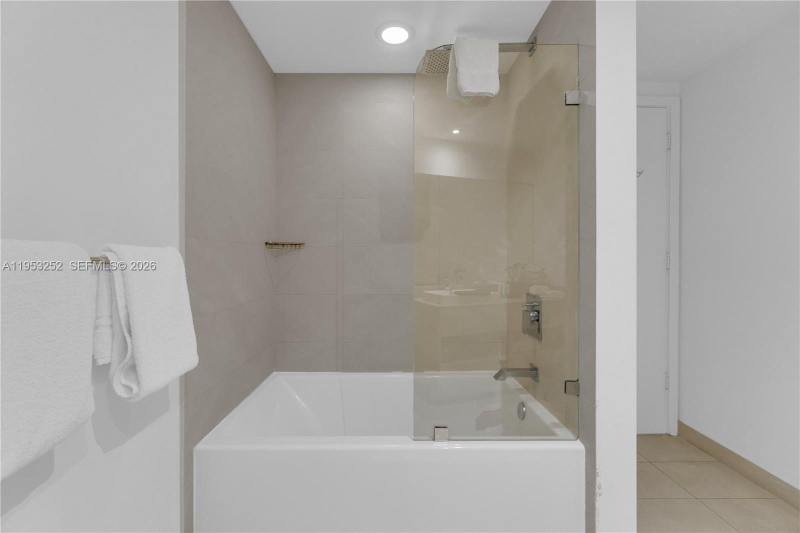 4111 SOUTH OCEAN DRIVE CO - Residential