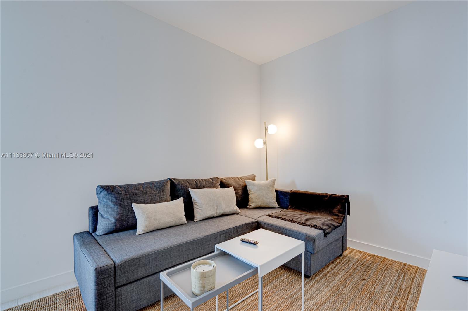 ICON BAY CONDO - Residential Lease