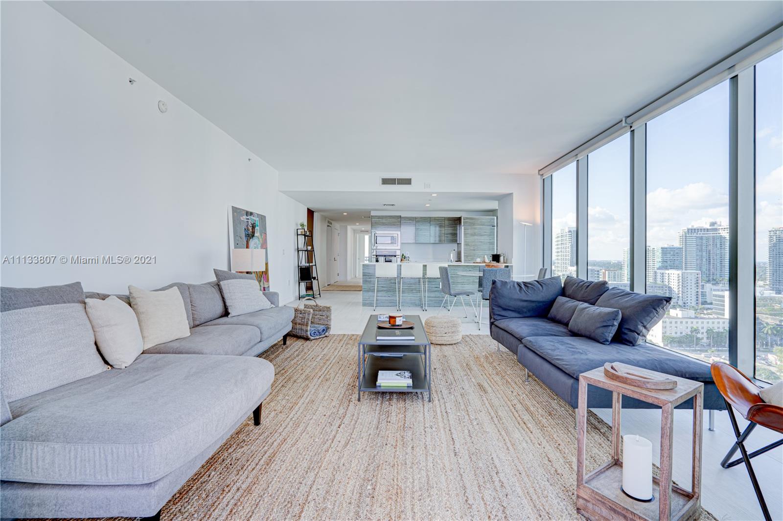 ICON BAY CONDO - Residential Lease