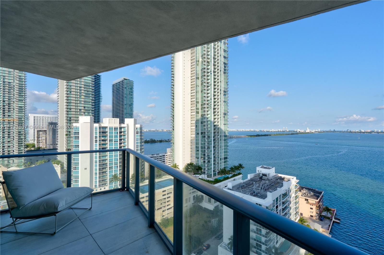 ICON BAY CONDO - Residential Lease