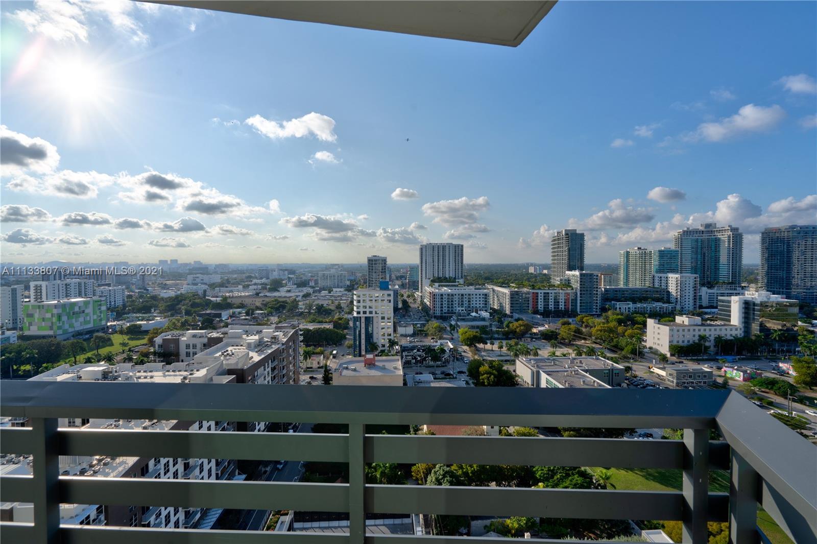 ICON BAY CONDO - Residential Lease