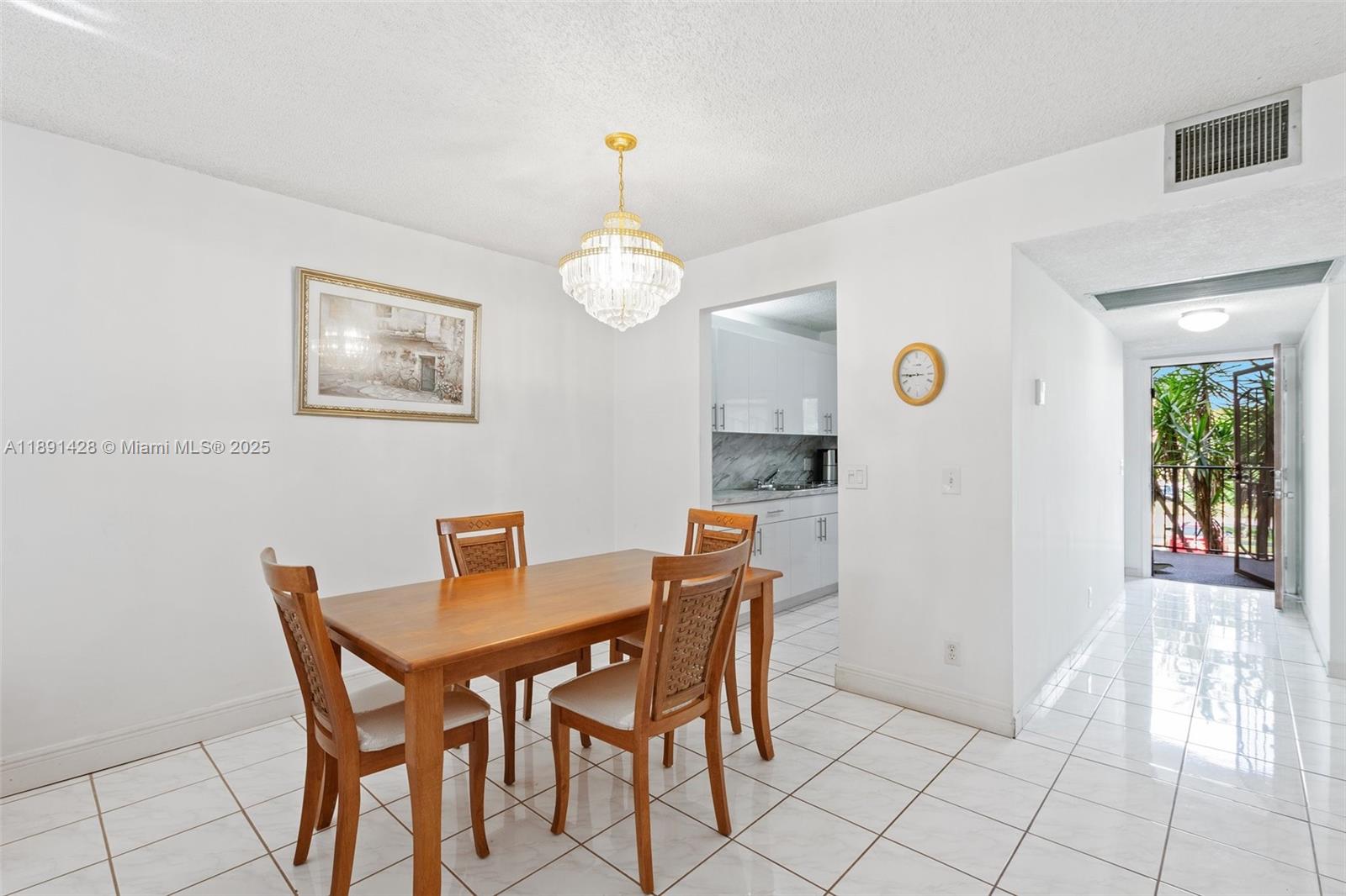 CAMBRIDGE AT CENTURY VILL - Residential