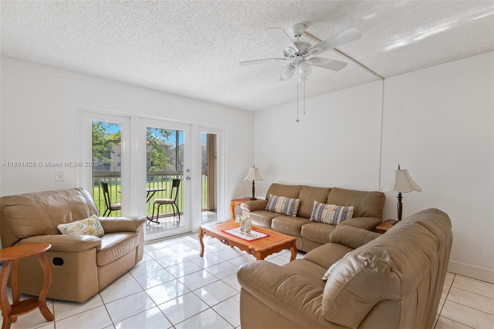 CAMBRIDGE AT CENTURY VILL - Residential