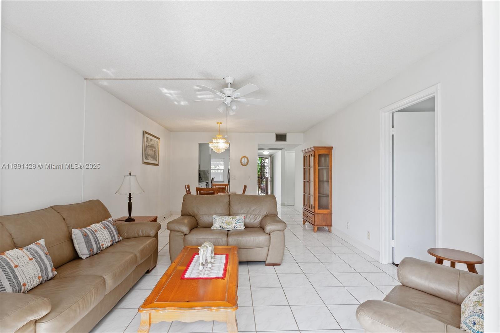 CAMBRIDGE AT CENTURY VILL - Residential