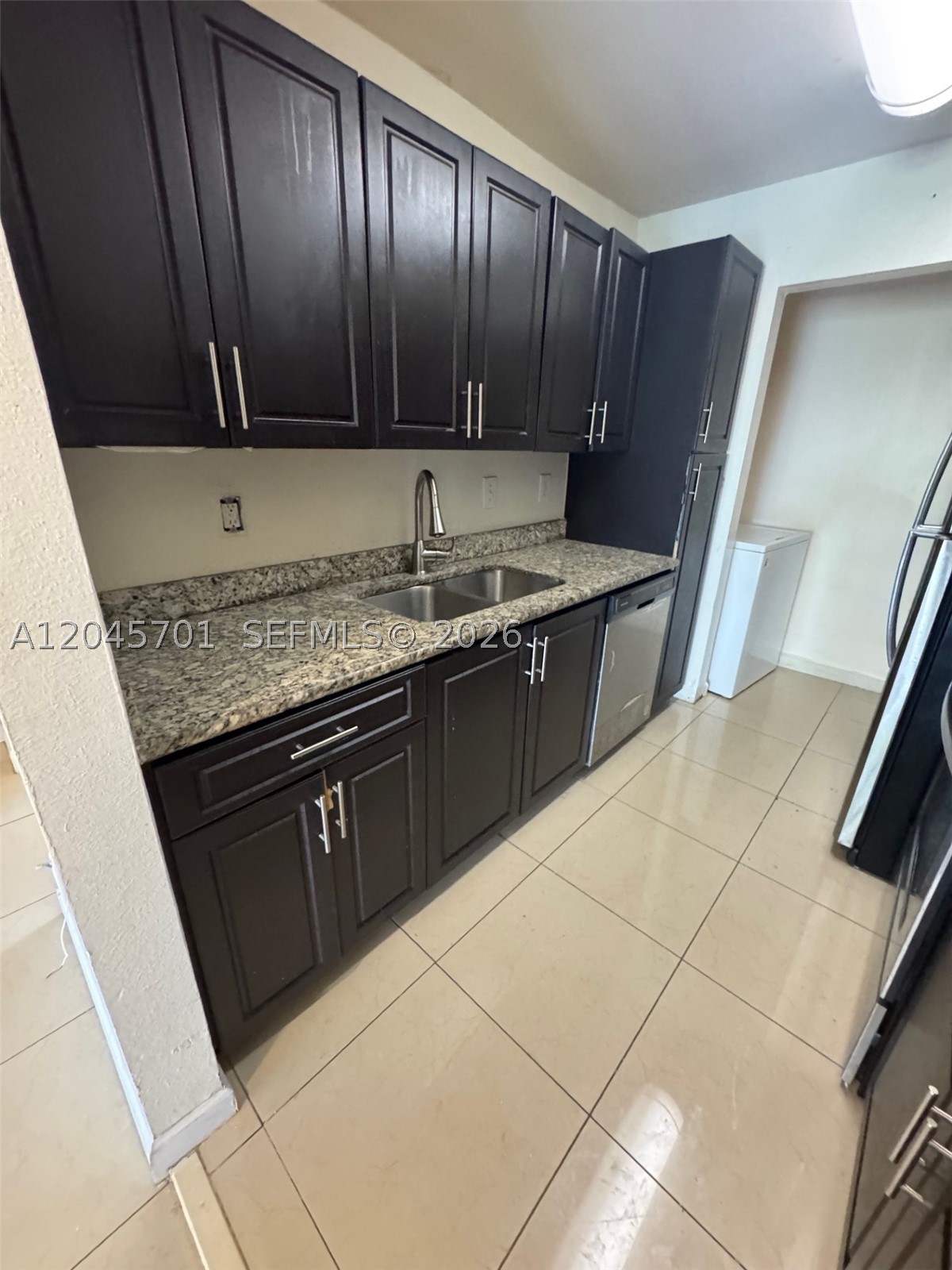 PRESERVE AT AVERY LAKES - Residential