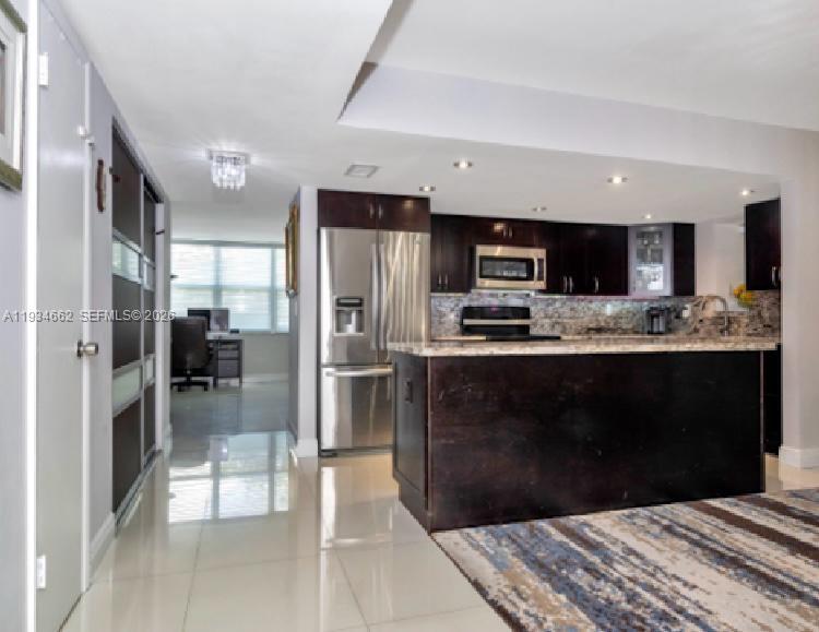 VILLA DORADA - Residential