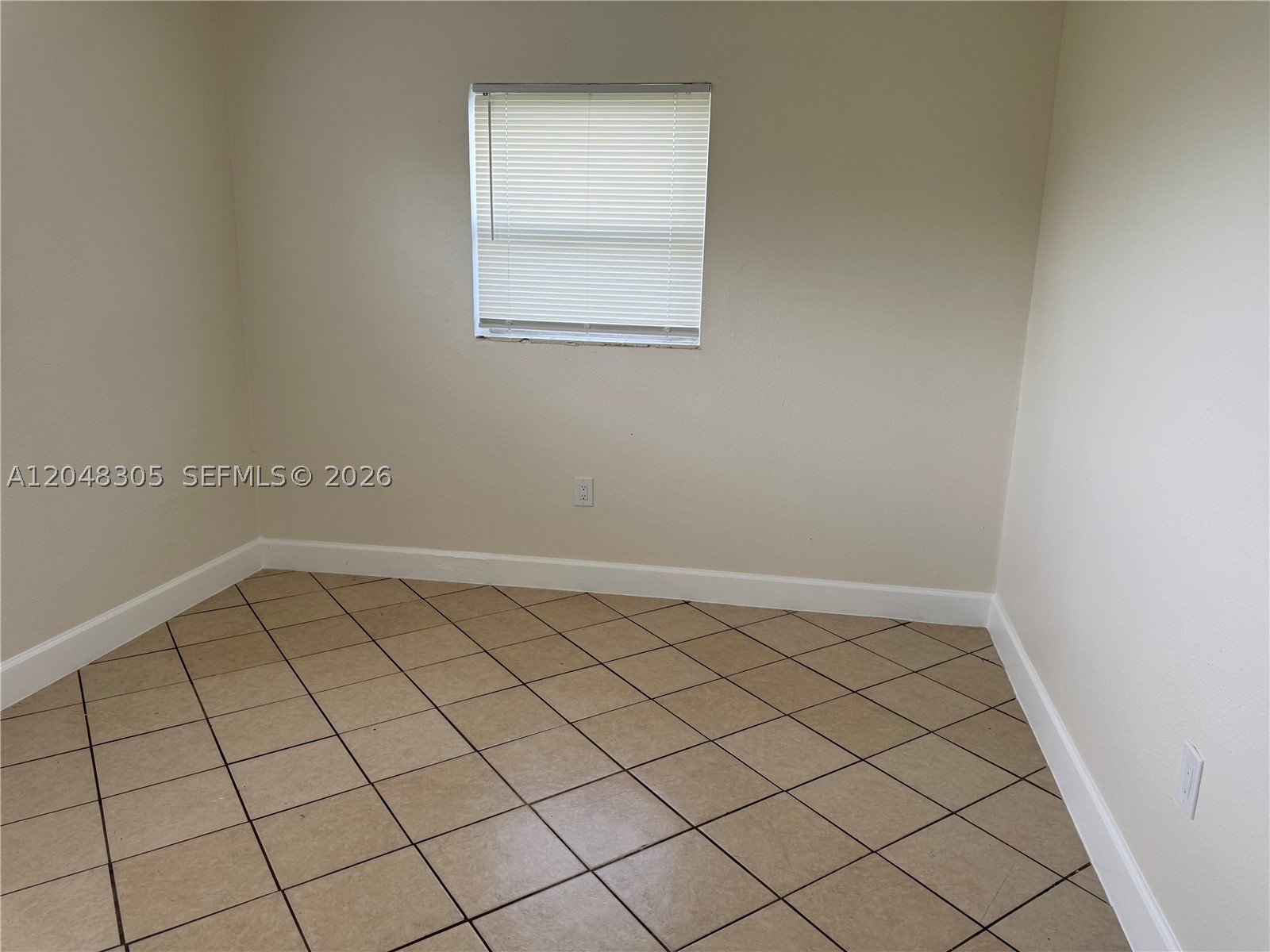 CARROLL VILLA - Residential Lease