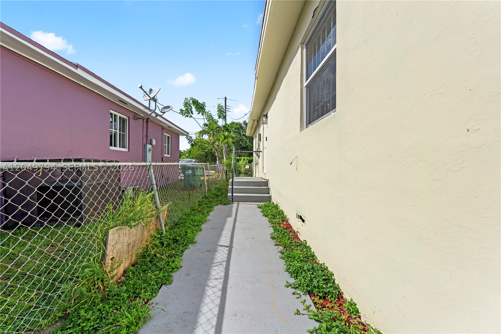 PARA VILLA HEIGHTS - Residential