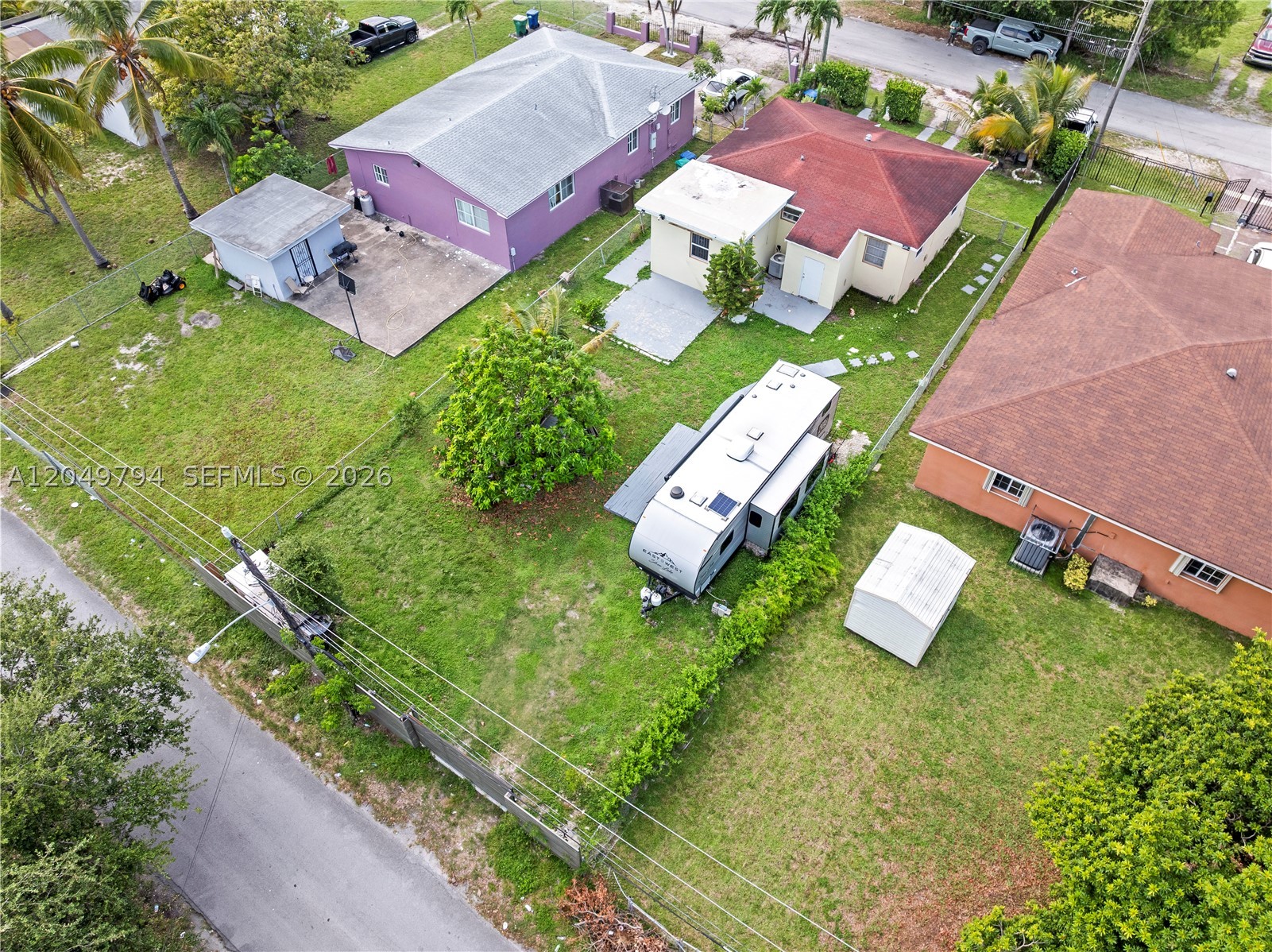 PARA VILLA HEIGHTS - Residential