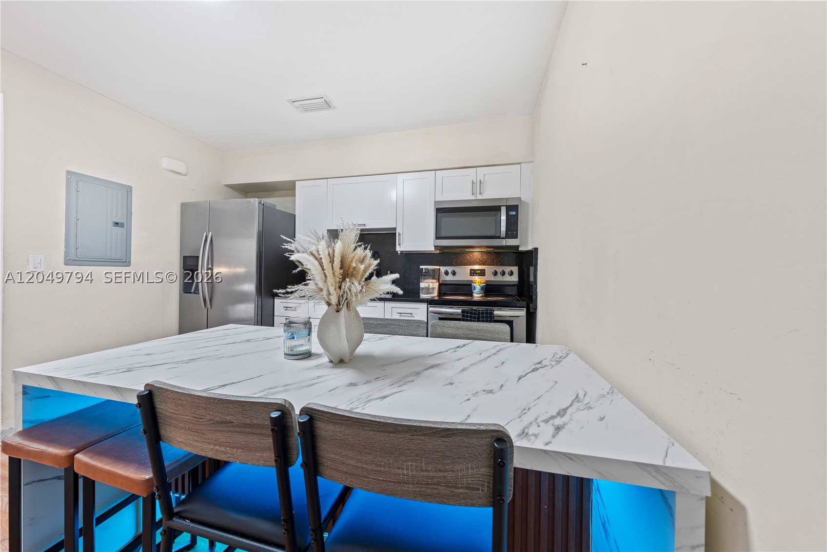 PARA VILLA HEIGHTS - Residential