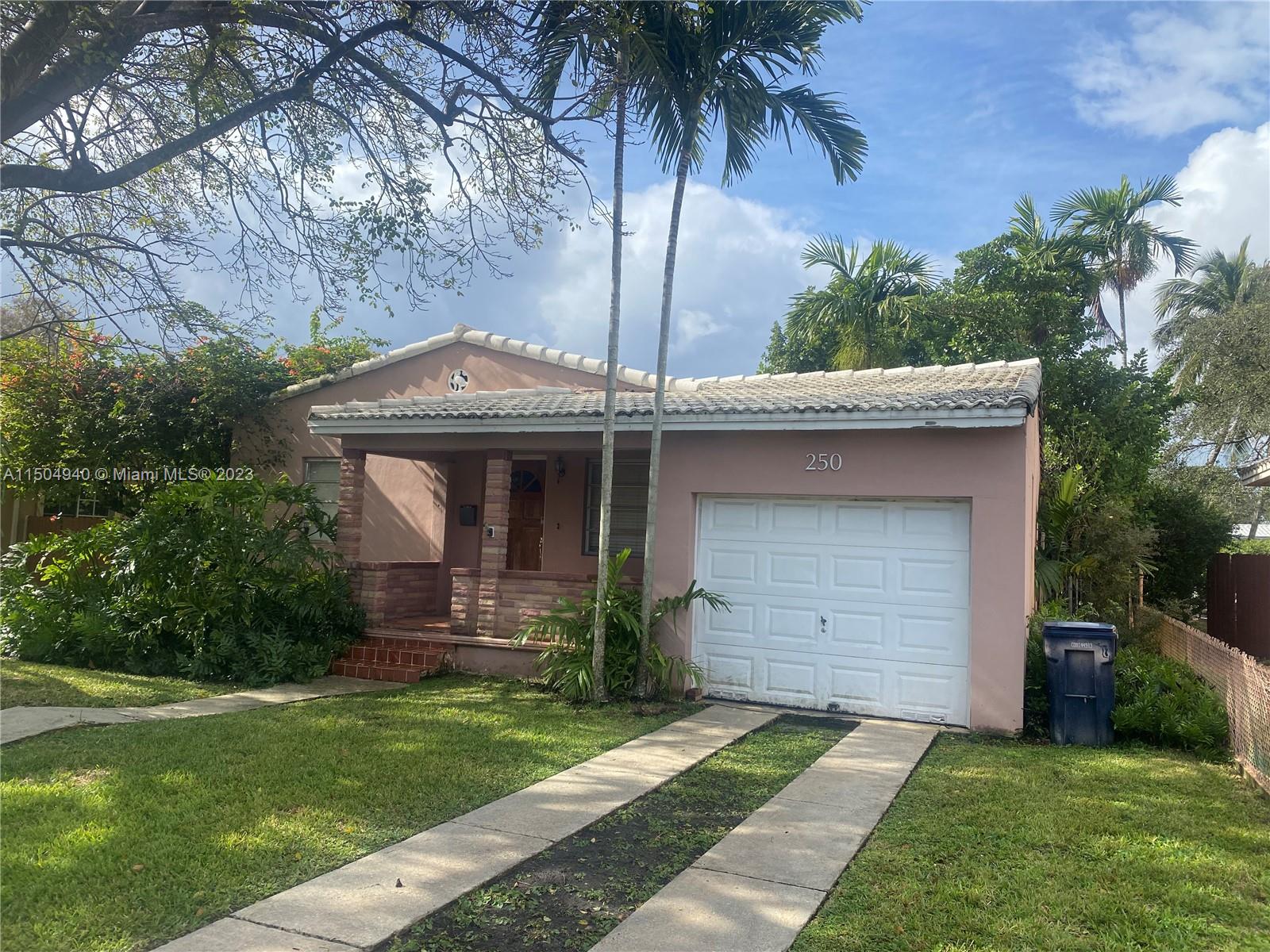 COUNTRY CLUB ESTATES SEC - Residential Lease