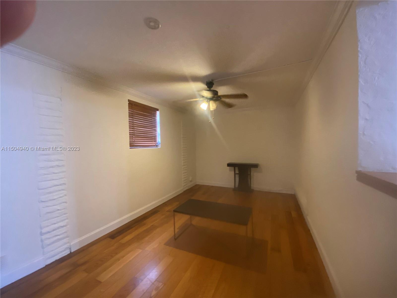 COUNTRY CLUB ESTATES SEC - Residential Lease