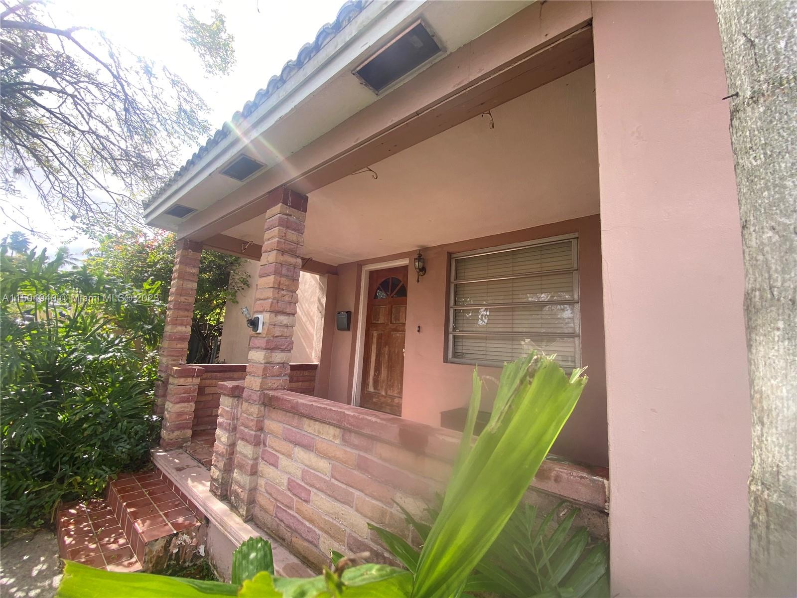 COUNTRY CLUB ESTATES SEC - Residential Lease