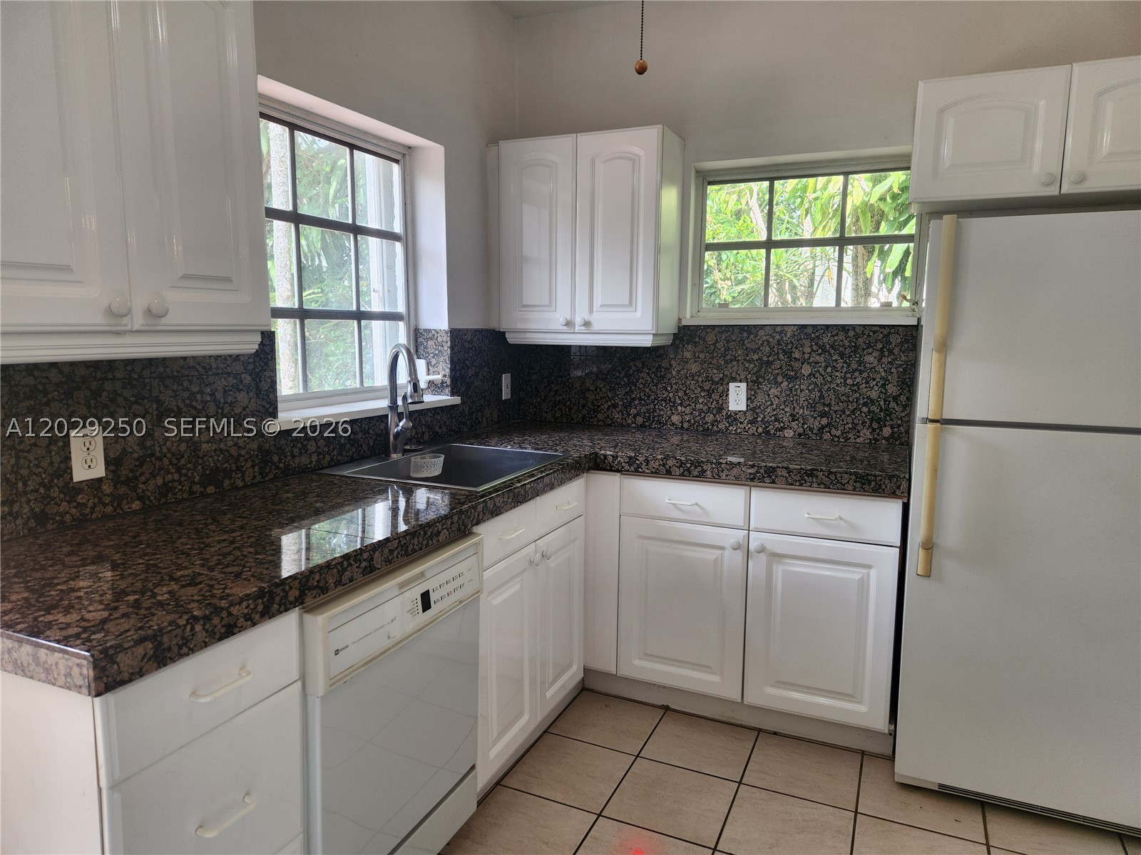 CORAL GABLES SEC B - Residential