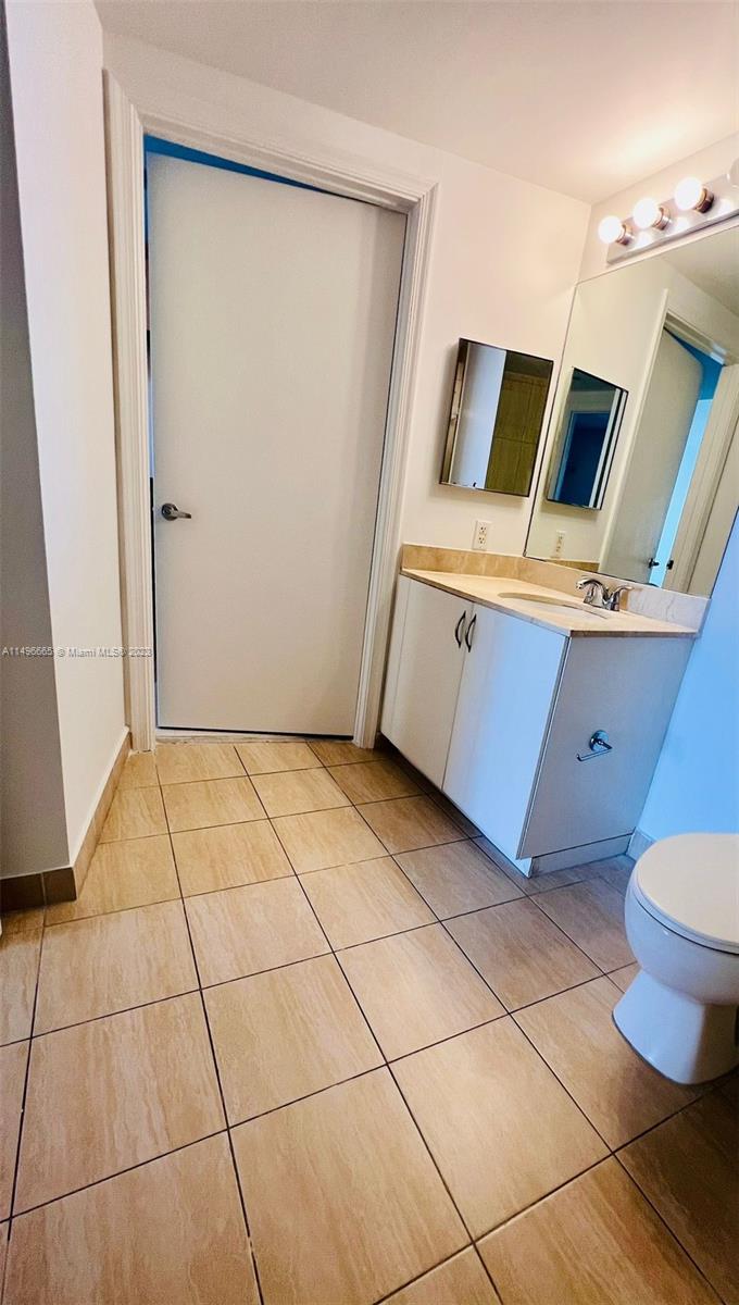 OPERA TOWER CONDO - Residential Lease