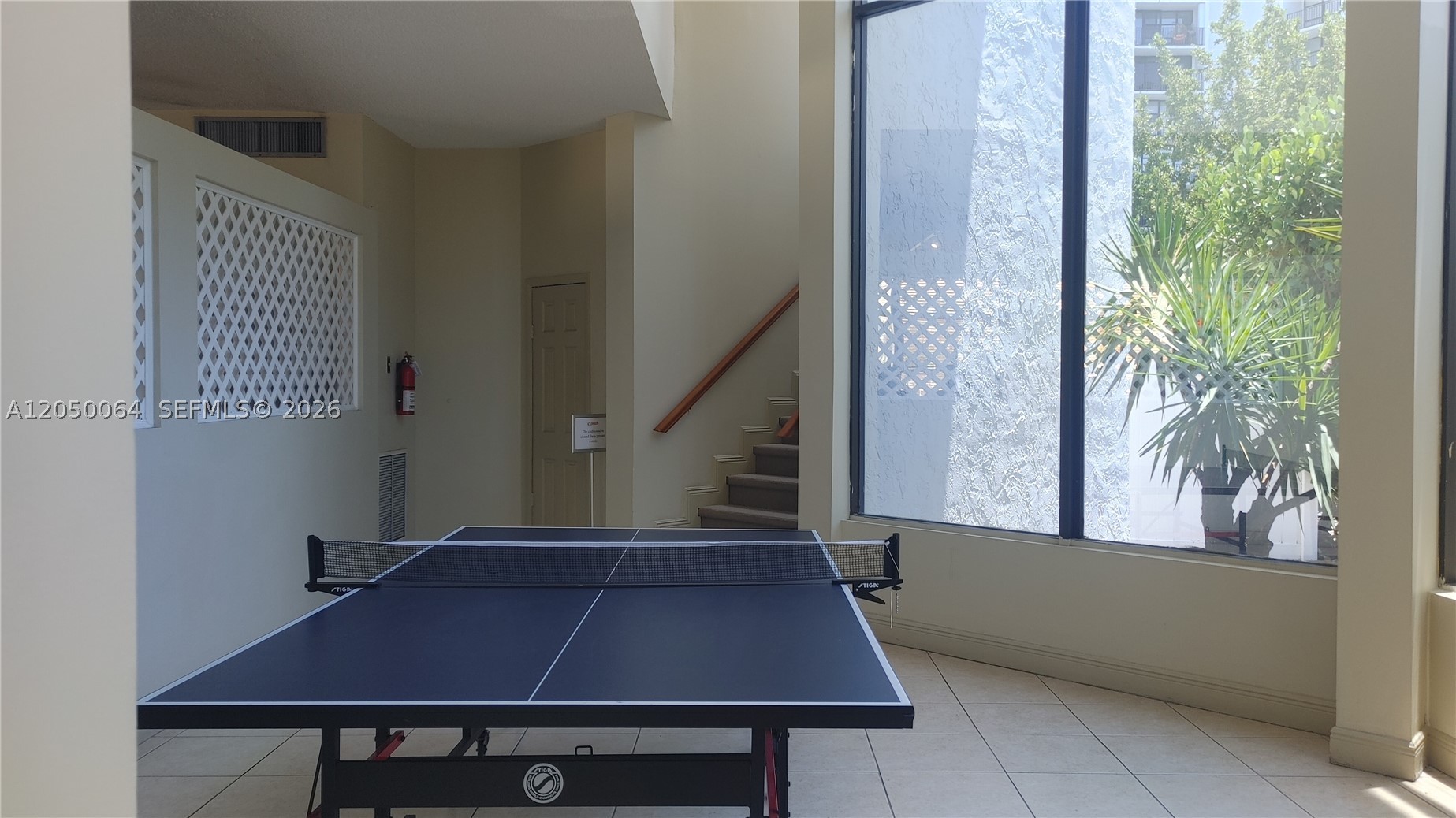 OCEANVIEW PARK CONDO - Residential Lease
