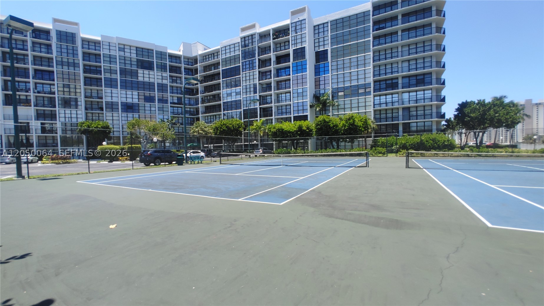 OCEANVIEW PARK CONDO - Residential Lease