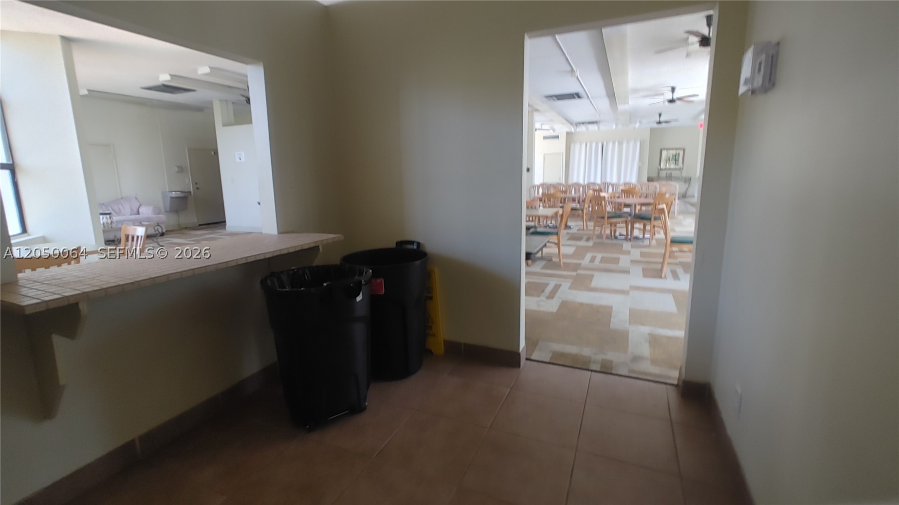 OCEANVIEW PARK CONDO - Residential Lease