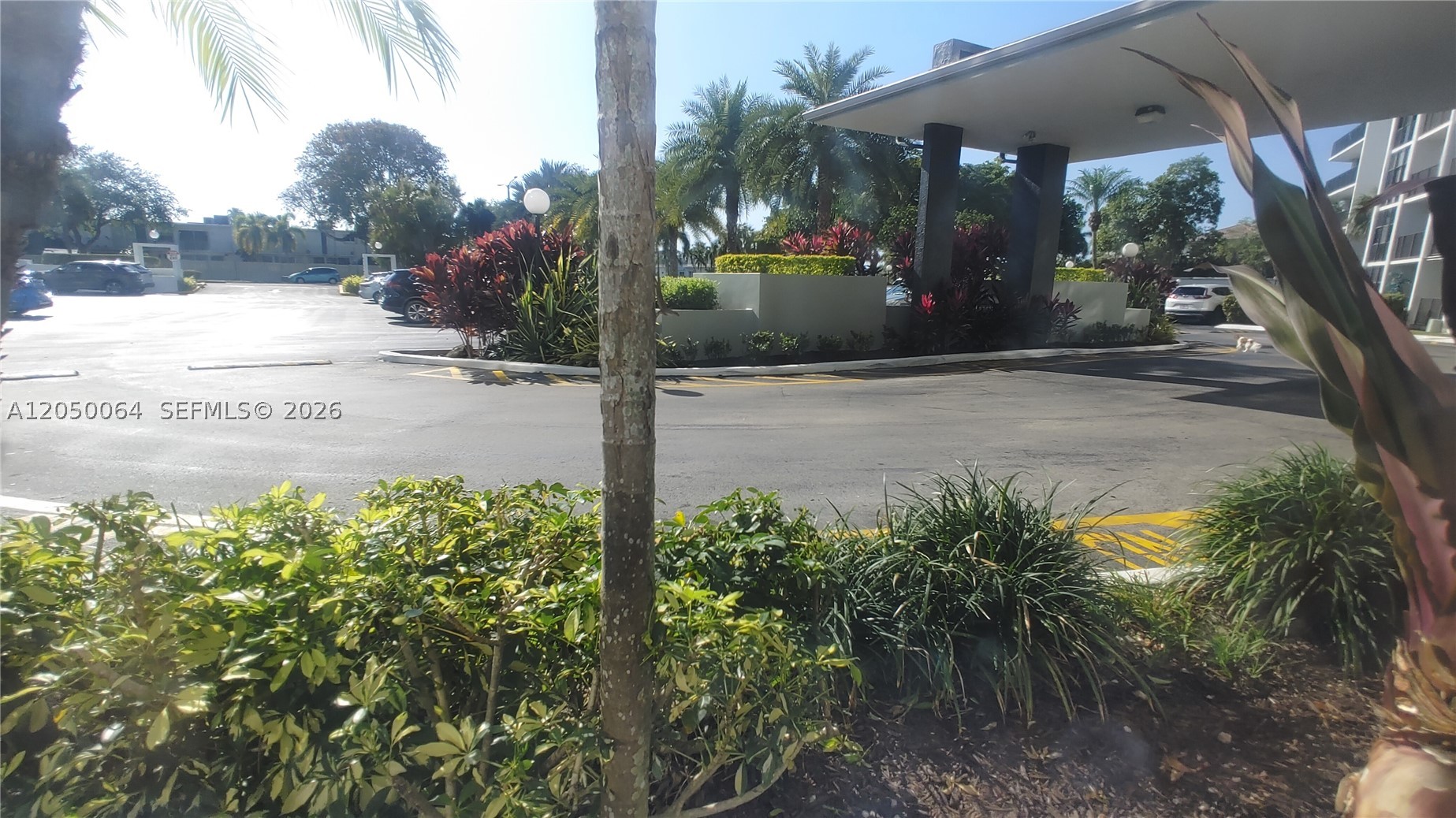 OCEANVIEW PARK CONDO - Residential Lease