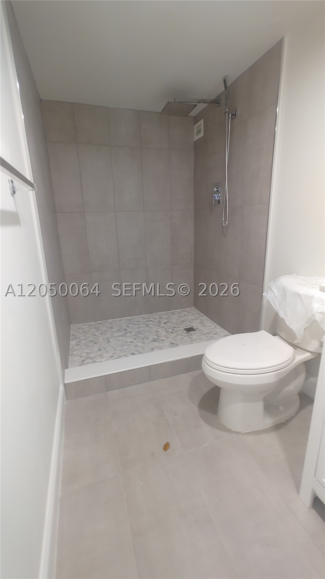 OCEANVIEW PARK CONDO - Residential Lease