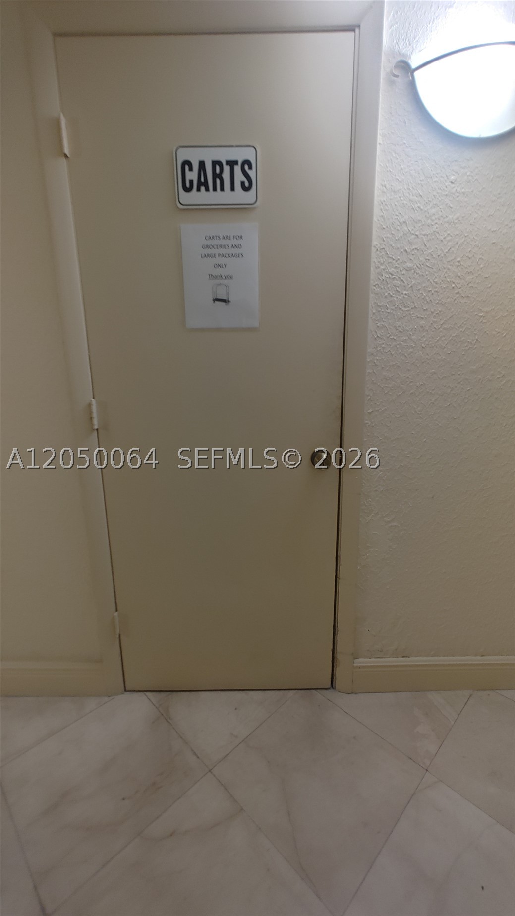 OCEANVIEW PARK CONDO - Residential Lease