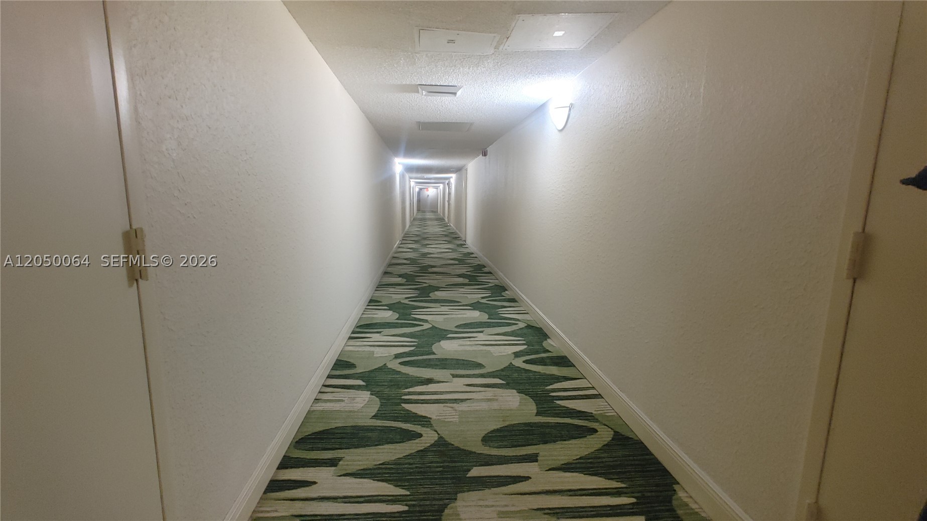 OCEANVIEW PARK CONDO - Residential Lease