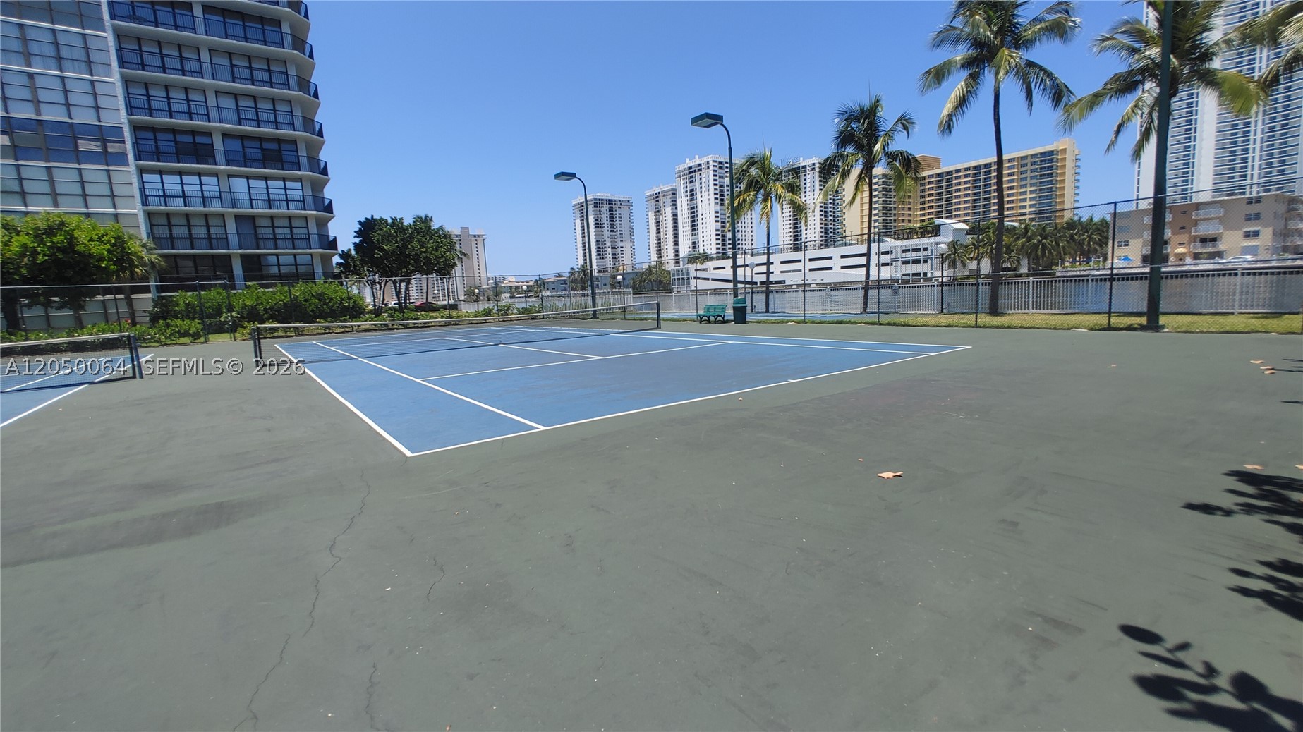 OCEANVIEW PARK CONDO - Residential Lease