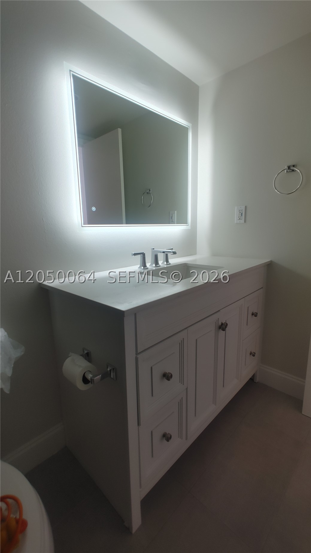 OCEANVIEW PARK CONDO - Residential Lease