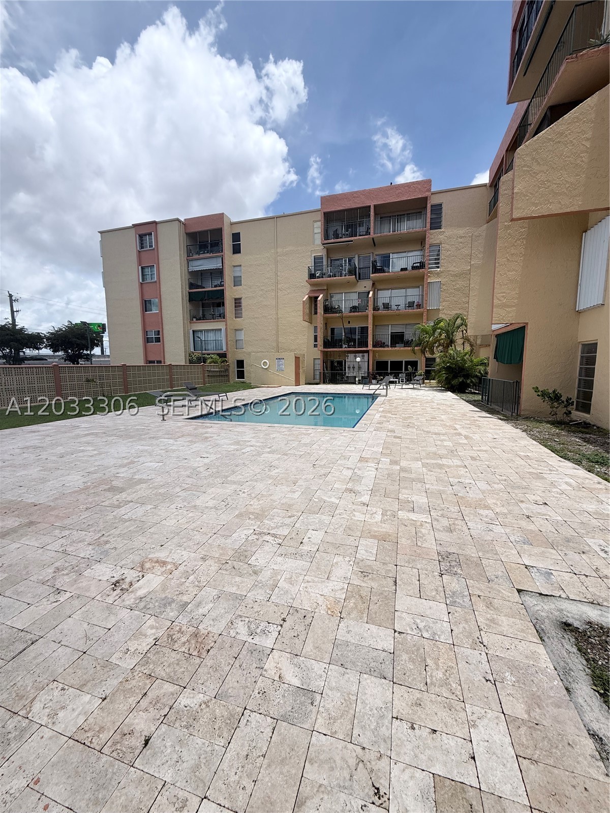 TOWERS OF WESTLAND CONDO - Residential
