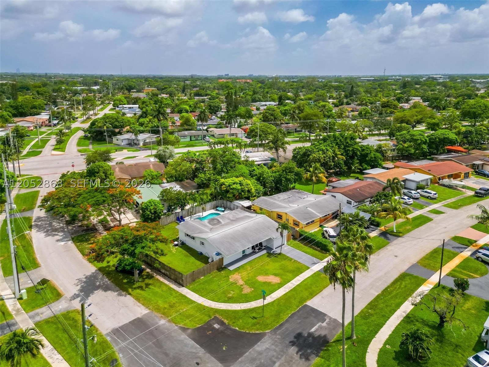 SUNRISE GOLF VILLAGE - Residential