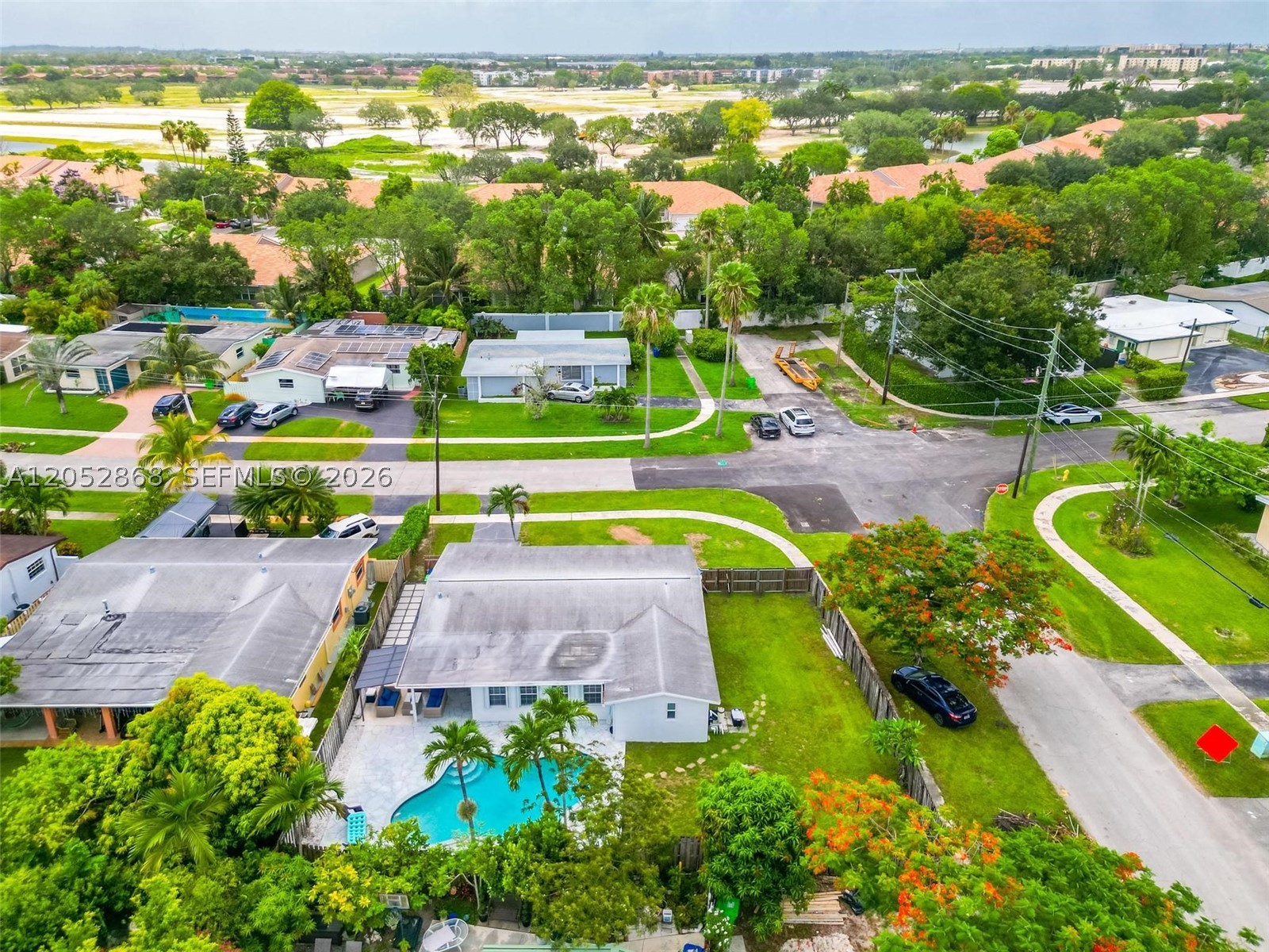 SUNRISE GOLF VILLAGE - Residential