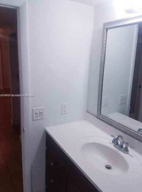 Spacious and rare 2 bed, 2 bath apartment. close to highways, parks, and supermarkets. good investment opportunity.