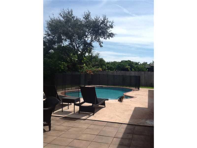 OLD CUTLER COMMON UNIT 2 - Residential