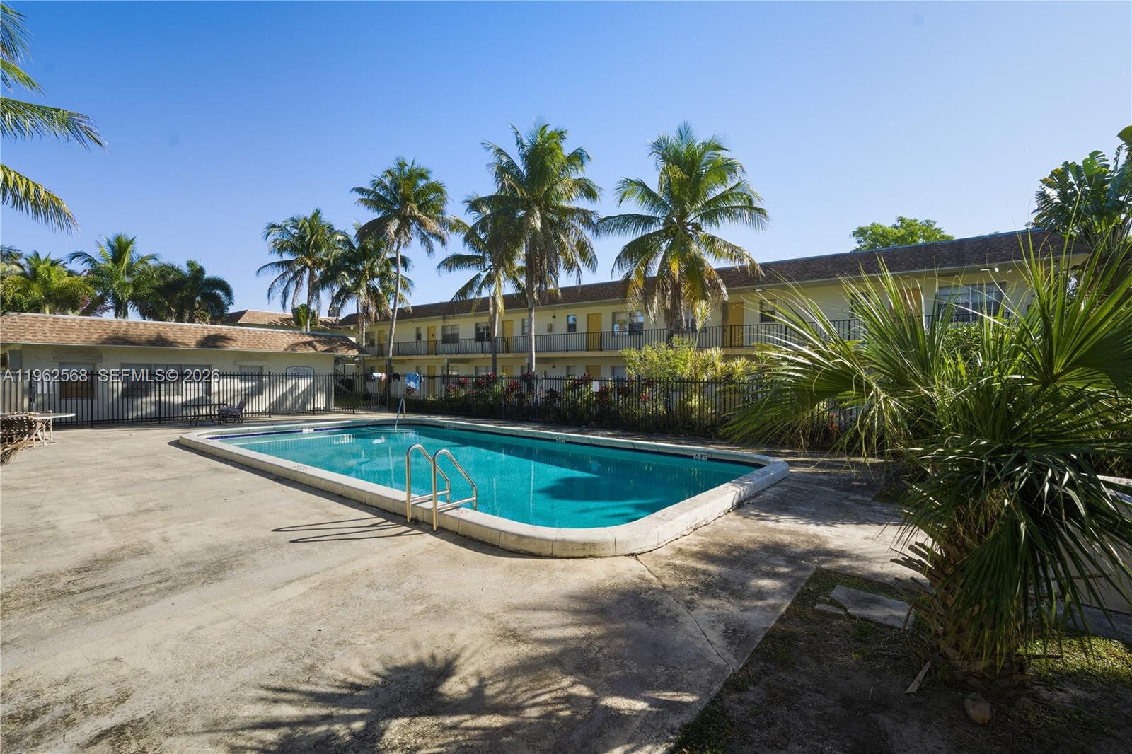 CALYPSO CAY CONDO - Residential Lease